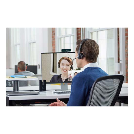 Logitech BRIO Ultra HD Pro Webcam - Image 7