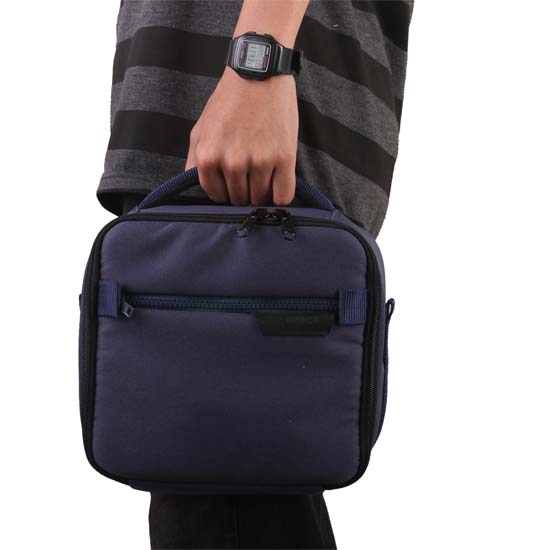 Naica Jaffa Sling Bag Navy - Image 5