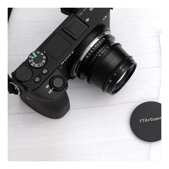 TTArtisans 35mm F1.4 for Sony E-Mount Black - Image 9