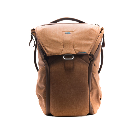 Peak Design Everyday Backpack 20L Tan - Image 3