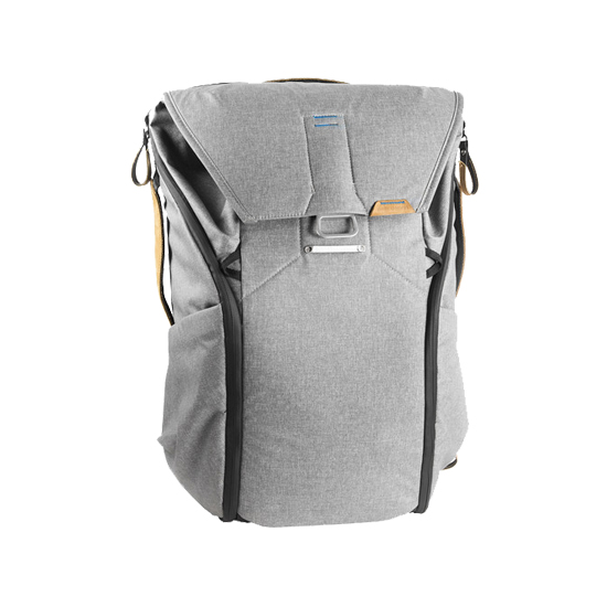 Peak Design Everyday Backpack 30L Ash - Image 3