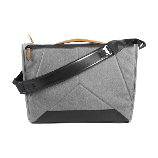 Peak Design Everyday Messenger 13 Inch Ash - Image 5